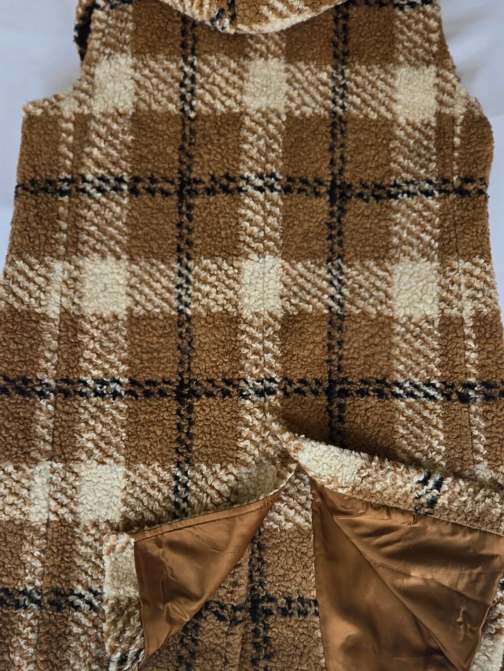 Cinzia Rocca ICONS Women's Warm Long Plaid Sherpa Sleeveless Coat -Camel & Cream